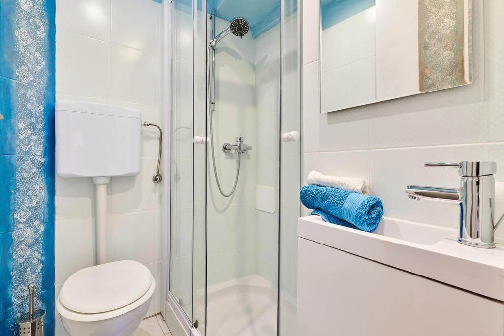 Rooms Konoba Pjero Бує Екстер'єр фото
